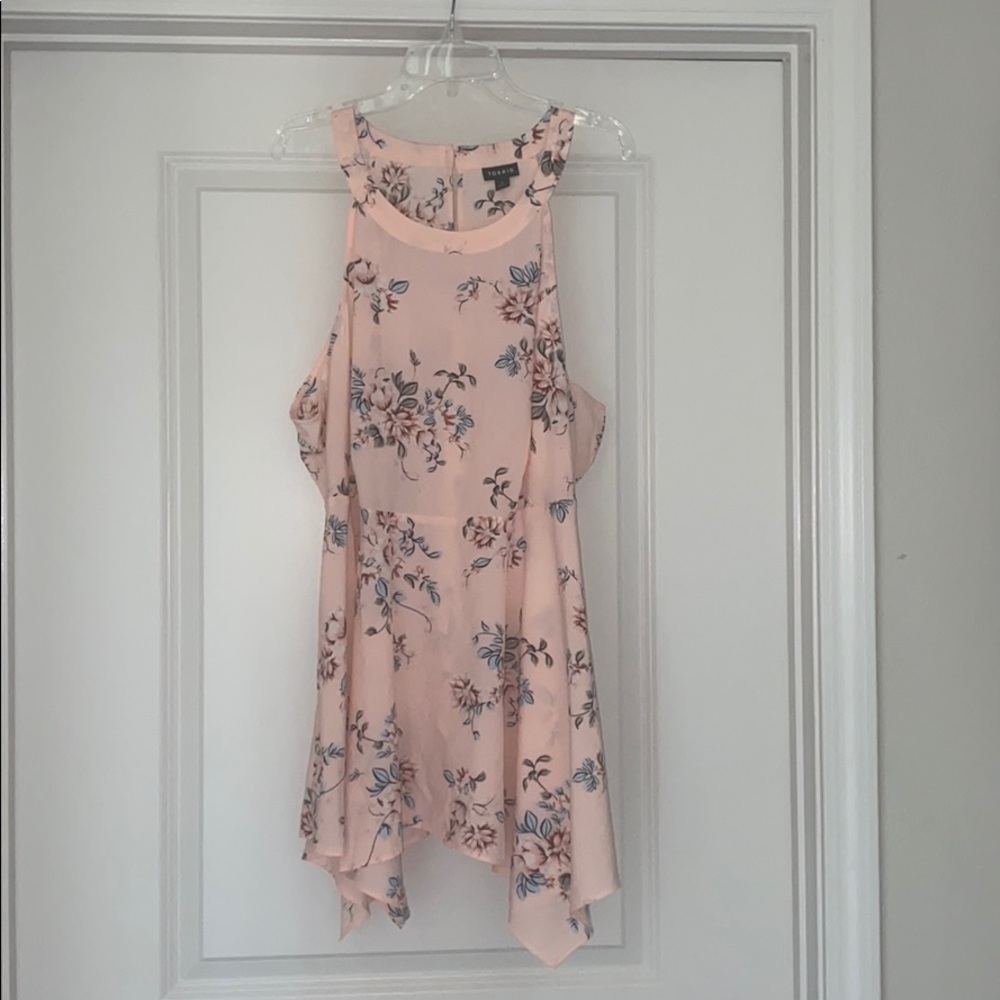 NWOT Torrid Flowy Sleeveless Top